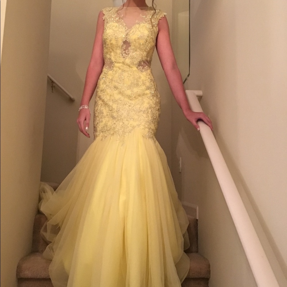 Prom dress